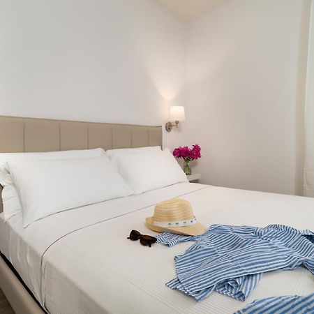 Belle Maison - Du Lac Apartments 시르미오네 외부 사진